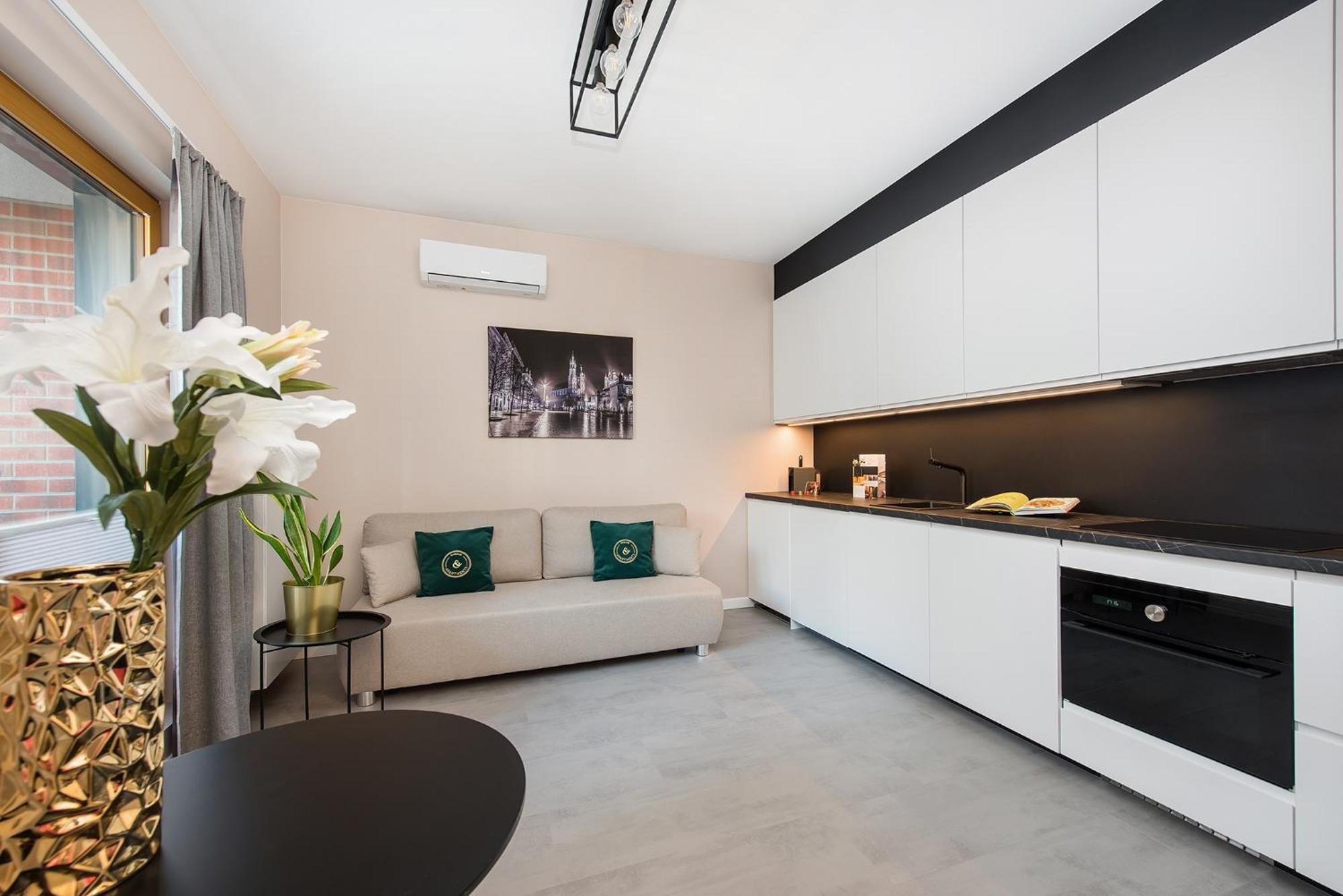Central Apartments By Bed&Bath Krakow Exterior photo
